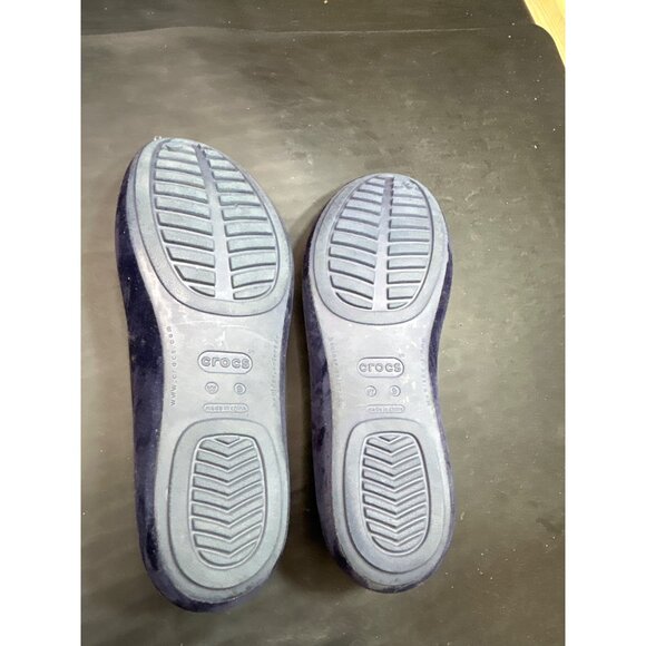 Womens Crocs Navy Blue Velvet Ballet Flats Size 9 Slip-On Lightweight Casual - Picture 6 of 8